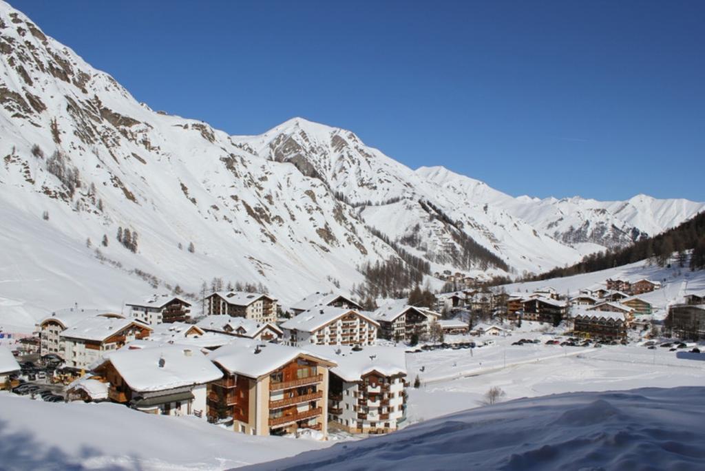 Hotel Des Alpes Samnaun Exterior foto